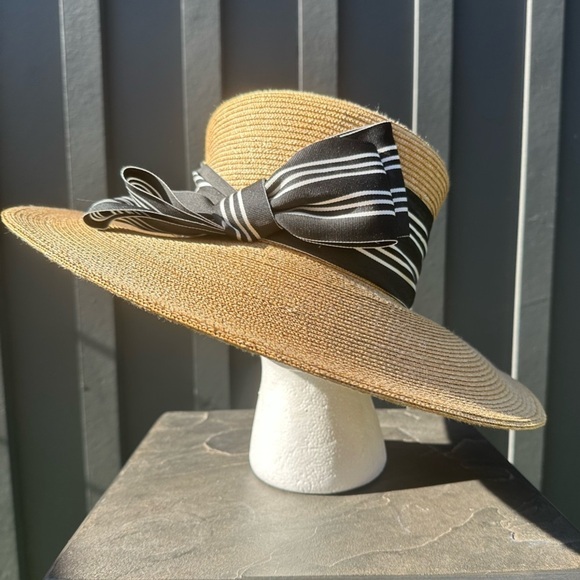 Vintage 1980s 1990s Tan Straw Hat with Striped Navy Bow